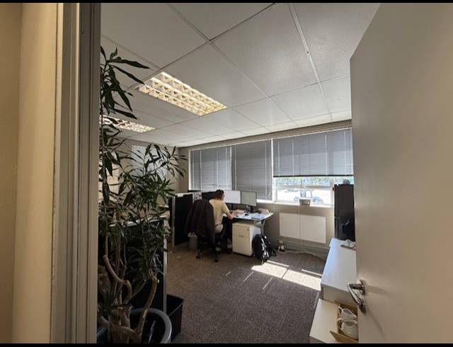 807.60M² OFFICE TO LET IN TYGER VALLEY